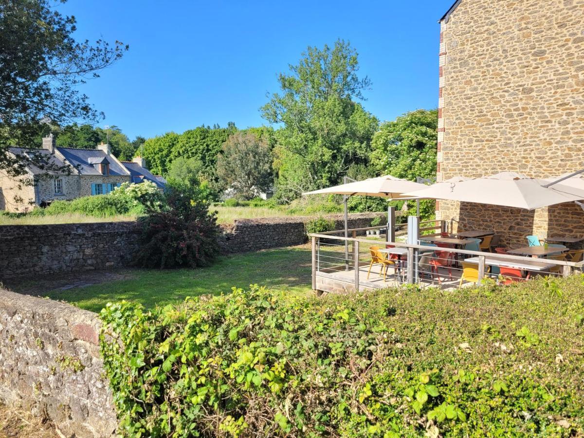 Hotel Le Petit Montmartre Dinard Exterior foto
